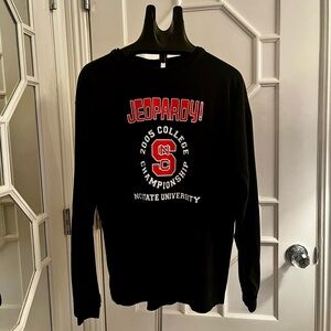 VTG Jeopardy! 2005 College Championship North Carolina State Black Shirt - L